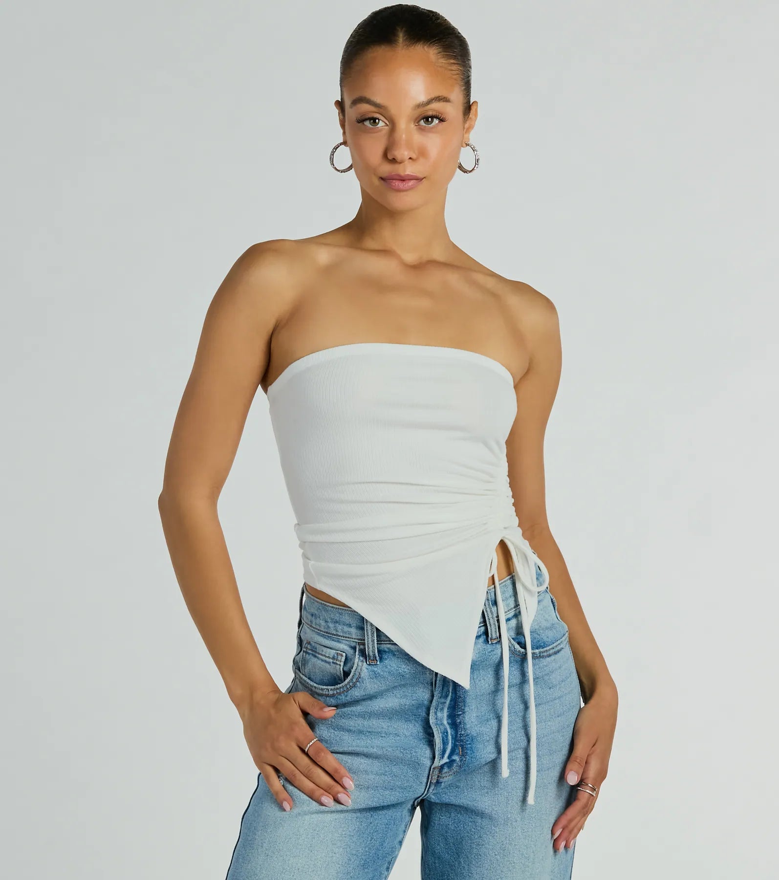 women's tops for those who want to stay cool and chic during warmer weatherEasy Attention Strapless Slit Crop Top