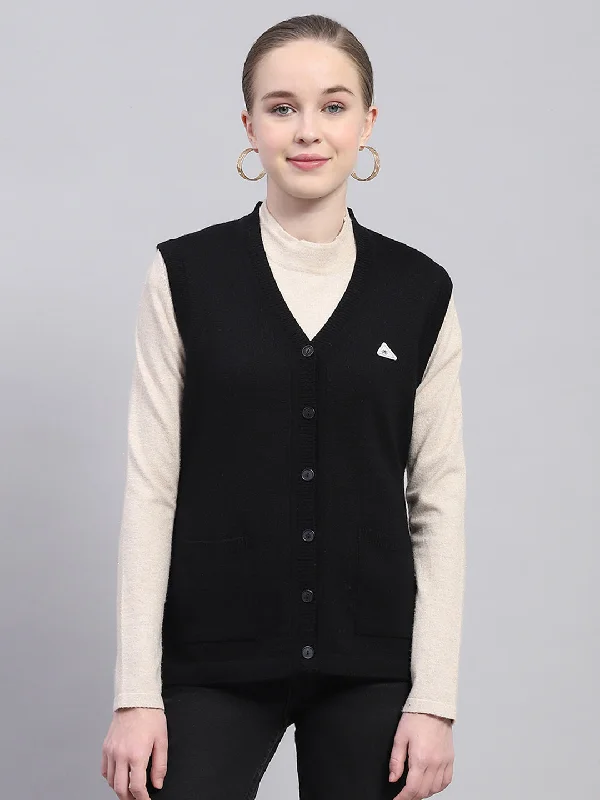 Elegant SweatersWomen Black Solid V Neck Sleeveless Cardigan