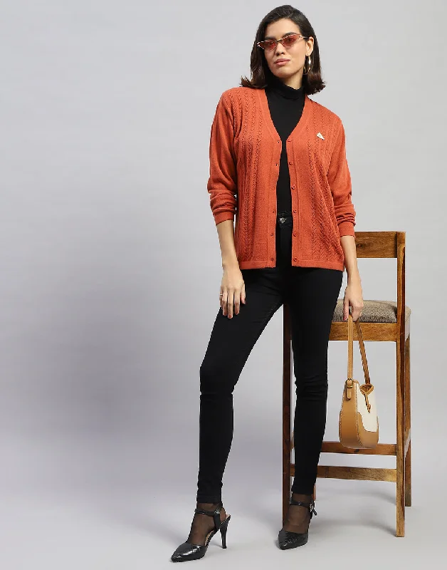 Extra-Large SweatersWomen Orange Self Design V Neck Full Sleeve Cardigan