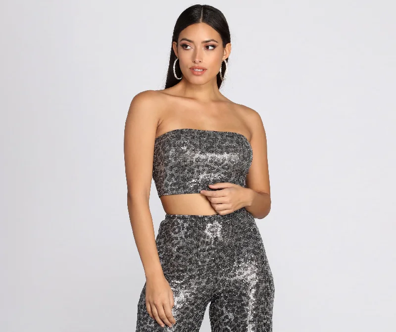 women's tops for those who want to add a personal touch to their wardrobe with unique and one-of-a-kind piecesLeopard Sequin Tube Top