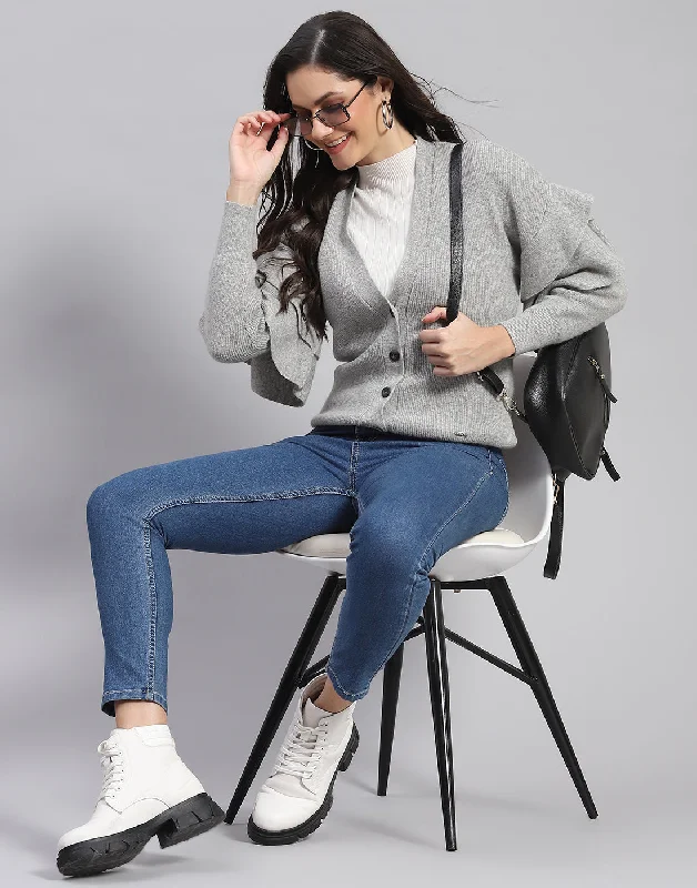 Thick SweatersWomen Grey Solid V Neck Full Sleeve Cardigan