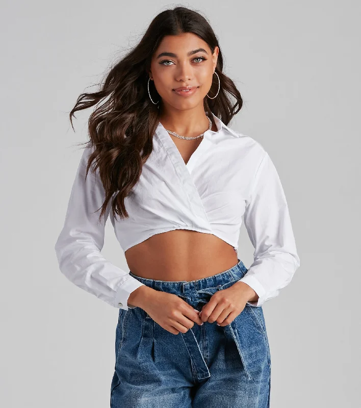 women's tops for those who want to stay on top of the latest fashion trends and wear pieces that are both stylish and on-trendCasual Preppy Vibes Crop Top